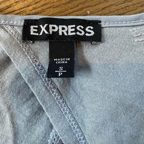 Express Sequins Open Back Camisole - Picture 5 of 6